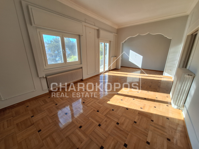 property-img